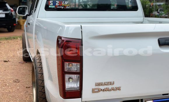 ซื้อ รถมือสอง Isuzu D–MAX ขาว รถยนต์ ใน %{เมือง} ใน กรุงเทพมหานคร ซื้อ รถมือสอง Isuzu D–MAX ขาว รถยนต์ ใน %{เมือง} ใน กรุงเทพมหานคร