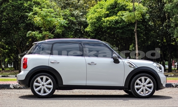 Buy Used Mini Cooper White Car in Chiang Mai in Chiang Mai Buy Used Mini Cooper White Car in Chiang Mai in Chiang Mai