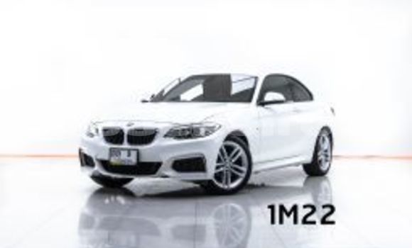 Buy Used BMW 2-Series White Car in Bangkok in Bangkok Buy Used BMW 2-Series White Car in Bangkok in Bangkok