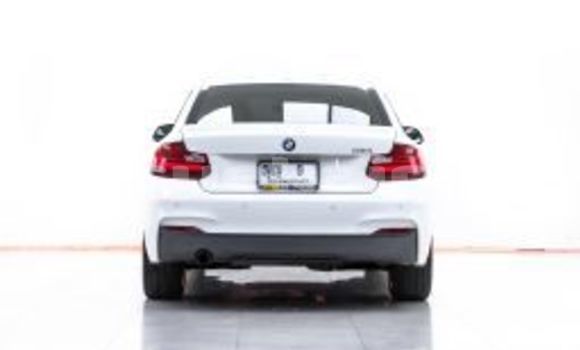 Buy Used BMW 2-Series White Car in Bangkok in Bangkok Buy Used BMW 2-Series White Car in Bangkok in Bangkok