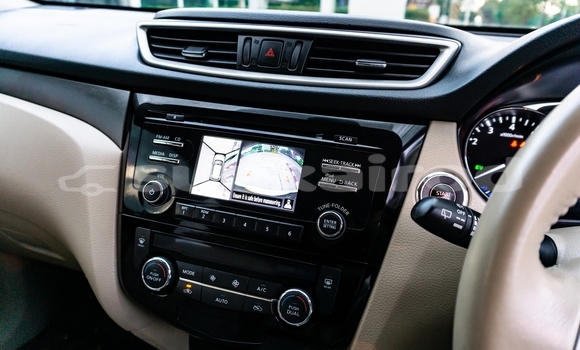 Buy Used Nissan X-Trail White Car in Chiang Mai in Chiang Mai Buy Used Nissan X-Trail White Car in Chiang Mai in Chiang Mai