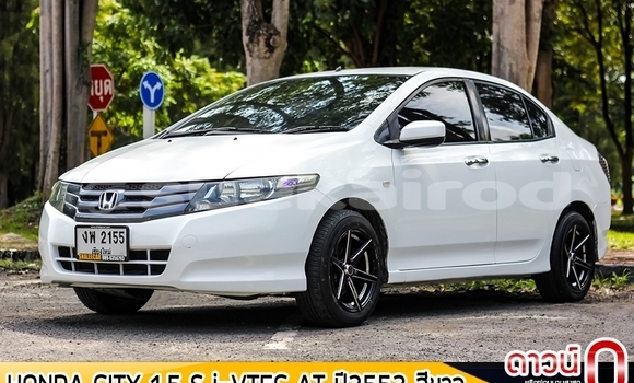 Buy Used Honda City White Car in Chiang Mai in Chiang Mai