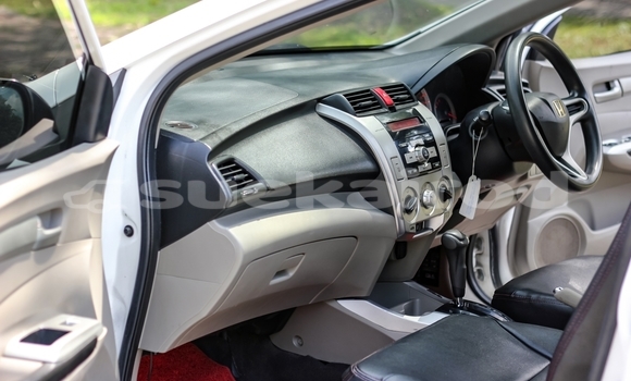 Buy Used Honda City White Car in Chiang Mai in Chiang Mai Buy Used Honda City White Car in Chiang Mai in Chiang Mai