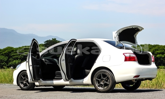 Buy Used Toyota Vios White Car in Chiang Mai in Chiang Mai Buy Used Toyota Vios White Car in Chiang Mai in Chiang Mai