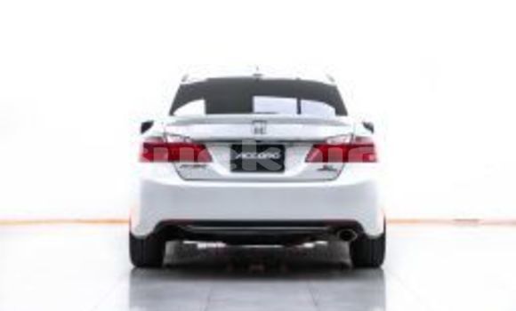 Buy Used Honda Accord White Car in Bangkok in Bangkok Buy Used Honda Accord White Car in Bangkok in Bangkok