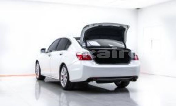 Buy Used Honda Accord White Car in Bangkok in Bangkok Buy Used Honda Accord White Car in Bangkok in Bangkok