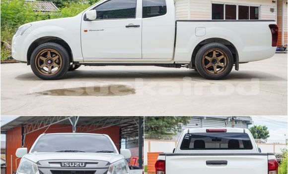 ซื้อ รถมือสอง Isuzu D-Max ขาว รถยนต์ ใน %{เมือง} ใน กรุงเทพมหานคร ซื้อ รถมือสอง Isuzu D-Max ขาว รถยนต์ ใน %{เมือง} ใน กรุงเทพมหานคร