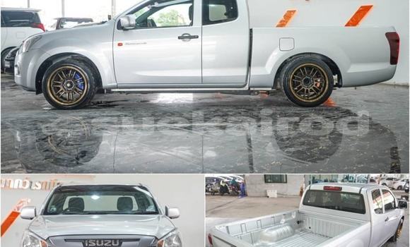 ซื้อ รถมือสอง Isuzu D-Max เงิน รถยนต์ ใน %{เมือง} ใน กรุงเทพมหานคร ซื้อ รถมือสอง Isuzu D-Max เงิน รถยนต์ ใน %{เมือง} ใน กรุงเทพมหานคร