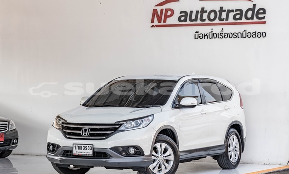 ซื้อ รถมือสอง Honda CR-V ขาว รถยนต์ ใน %{เมือง} ใน กรุงเทพมหานคร