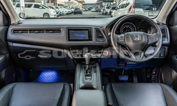 ซื้อ รถมือสอง Honda HR-V สีดำ รถยนต์ ใน %{เมือง} ใน กรุงเทพมหานคร ซื้อ รถมือสอง Honda HR-V สีดำ รถยนต์ ใน %{เมือง} ใน กรุงเทพมหานคร