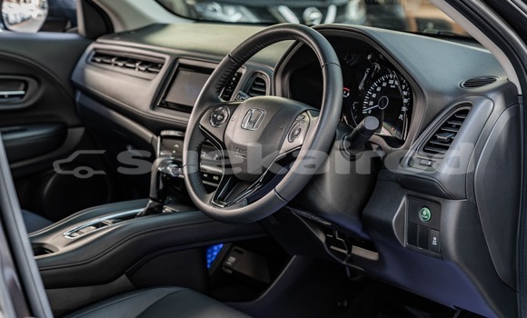 ซื้อ รถมือสอง Honda HR-V สีดำ รถยนต์ ใน %{เมือง} ใน กรุงเทพมหานคร ซื้อ รถมือสอง Honda HR-V สีดำ รถยนต์ ใน %{เมือง} ใน กรุงเทพมหานคร