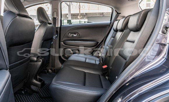 ซื้อ รถมือสอง Honda HR-V สีดำ รถยนต์ ใน %{เมือง} ใน กรุงเทพมหานคร ซื้อ รถมือสอง Honda HR-V สีดำ รถยนต์ ใน %{เมือง} ใน กรุงเทพมหานคร