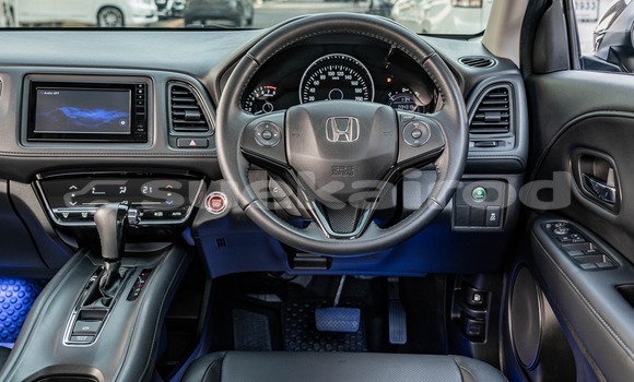 ซื้อ รถมือสอง Honda HR-V สีดำ รถยนต์ ใน %{เมือง} ใน กรุงเทพมหานคร ซื้อ รถมือสอง Honda HR-V สีดำ รถยนต์ ใน %{เมือง} ใน กรุงเทพมหานคร