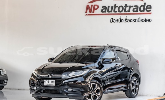 ซื้อ รถมือสอง Honda HR-V สีดำ รถยนต์ ใน %{เมือง} ใน กรุงเทพมหานคร