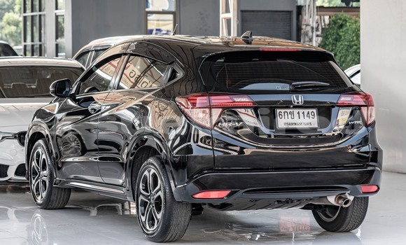 Buy Used Honda HR-V Black Car in Bangkok in Bangkok Buy Used Honda HR-V Black Car in Bangkok in Bangkok