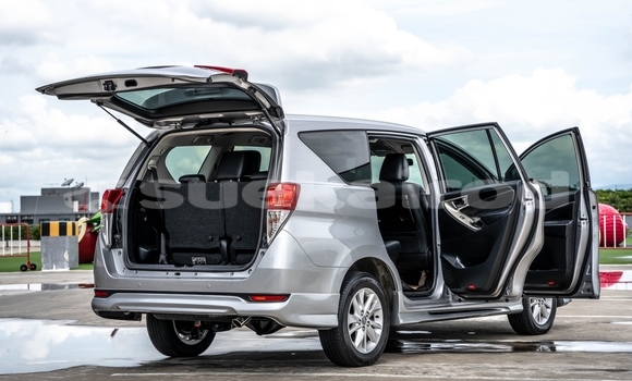 ซื้อ รถมือสอง Toyota Innova อื่น ๆ รถยนต์ ใน %{เมือง} ใน กรุงเทพมหานคร ซื้อ รถมือสอง Toyota Innova อื่น ๆ รถยนต์ ใน %{เมือง} ใน กรุงเทพมหานคร