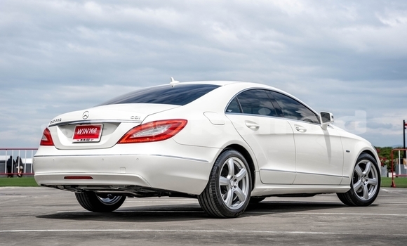 ซื้อ รถมือสอง Mercedes-Benz CLS250 ขาว รถยนต์ ใน %{เมือง} ใน กรุงเทพมหานคร ซื้อ รถมือสอง Mercedes-Benz CLS250 ขาว รถยนต์ ใน %{เมือง} ใน กรุงเทพมหานคร