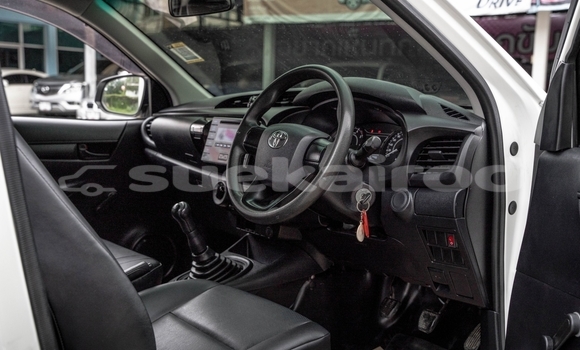 ซื้อ รถมือสอง Toyota Hiluxe Revo ขาว รถยนต์ ใน %{เมือง} ใน กรุงเทพมหานคร ซื้อ รถมือสอง Toyota Hiluxe Revo ขาว รถยนต์ ใน %{เมือง} ใน กรุงเทพมหานคร