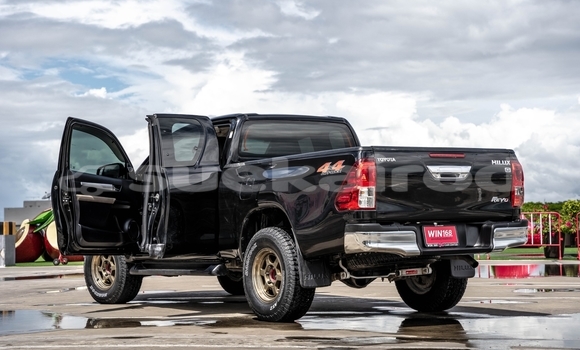 ซื้อ รถมือสอง Toyota Hiluxe Revo สีดำ รถยนต์ ใน %{เมือง} ใน กรุงเทพมหานคร ซื้อ รถมือสอง Toyota Hiluxe Revo สีดำ รถยนต์ ใน %{เมือง} ใน กรุงเทพมหานคร