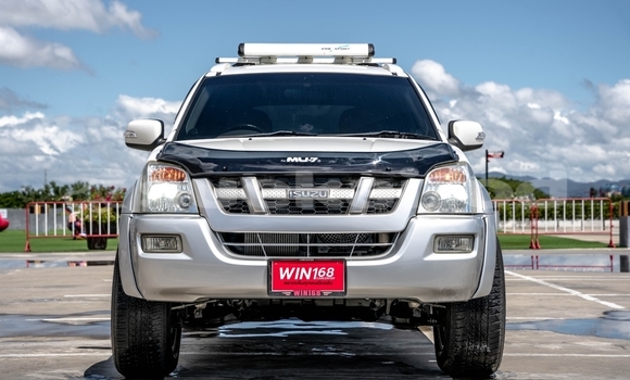 ซื้อ รถมือสอง Isuzu MU-7 ขาว รถยนต์ ใน %{เมือง} ใน กรุงเทพมหานคร ซื้อ รถมือสอง Isuzu MU-7 ขาว รถยนต์ ใน %{เมือง} ใน กรุงเทพมหานคร