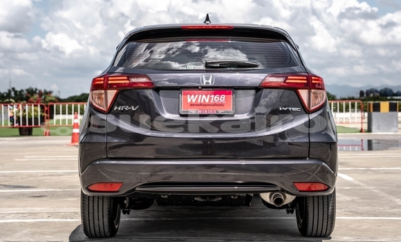 ซื้อ รถมือสอง Honda HR-V สีดำ รถยนต์ ใน %{เมือง} ใน กรุงเทพมหานคร ซื้อ รถมือสอง Honda HR-V สีดำ รถยนต์ ใน %{เมือง} ใน กรุงเทพมหานคร