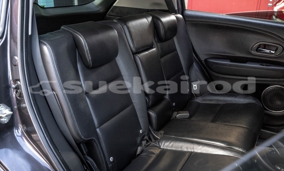 ซื้อ รถมือสอง Honda HR-V สีดำ รถยนต์ ใน %{เมือง} ใน กรุงเทพมหานคร ซื้อ รถมือสอง Honda HR-V สีดำ รถยนต์ ใน %{เมือง} ใน กรุงเทพมหานคร