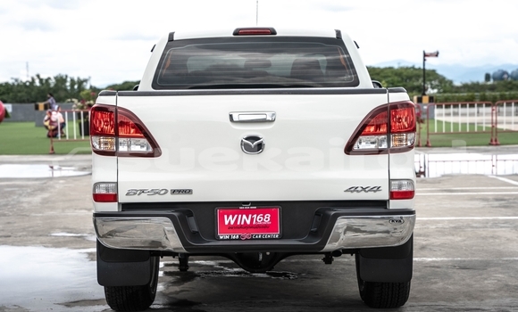 ซื้อ รถมือสอง Mazda BT-50 ขาว รถยนต์ ใน %{เมือง} ใน กรุงเทพมหานคร ซื้อ รถมือสอง Mazda BT-50 ขาว รถยนต์ ใน %{เมือง} ใน กรุงเทพมหานคร