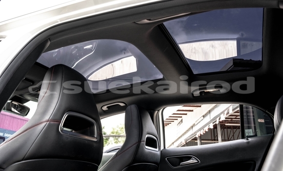 ซื้อ รถมือสอง Mercedes-Benz GLA-klasse ขาว รถยนต์ ใน %{เมือง} ใน กรุงเทพมหานคร ซื้อ รถมือสอง Mercedes-Benz GLA-klasse ขาว รถยนต์ ใน %{เมือง} ใน กรุงเทพมหานคร