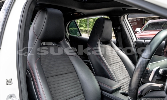 ซื้อ รถมือสอง Mercedes-Benz GLA-klasse ขาว รถยนต์ ใน %{เมือง} ใน กรุงเทพมหานคร ซื้อ รถมือสอง Mercedes-Benz GLA-klasse ขาว รถยนต์ ใน %{เมือง} ใน กรุงเทพมหานคร