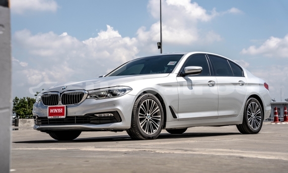 ซื้อ รถมือสอง BMW 5–Series เงิน รถยนต์ ใน %{เมือง} ใน กรุงเทพมหานคร ซื้อ รถมือสอง BMW 5–Series เงิน รถยนต์ ใน %{เมือง} ใน กรุงเทพมหานคร