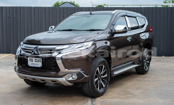 Buy Used Mitsubishi Pajero Brown Car in Bangkok in Bangkok Buy Used Mitsubishi Pajero Brown Car in Bangkok in Bangkok