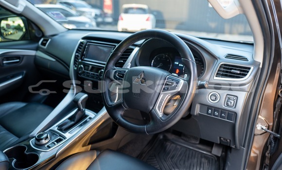 Buy Used Mitsubishi Pajero Brown Car in Bangkok in Bangkok Buy Used Mitsubishi Pajero Brown Car in Bangkok in Bangkok