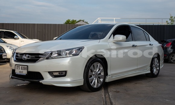ซื้อ รถมือสอง Honda Accord ขาว รถยนต์ ใน %{เมือง} ใน กรุงเทพมหานคร ซื้อ รถมือสอง Honda Accord ขาว รถยนต์ ใน %{เมือง} ใน กรุงเทพมหานคร