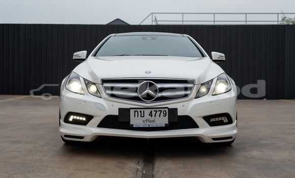 Buy Used Mercedes-Benz E-klasse AMG White Car in Bangkok in Bangkok Buy Used Mercedes-Benz E-klasse AMG White Car in Bangkok in Bangkok