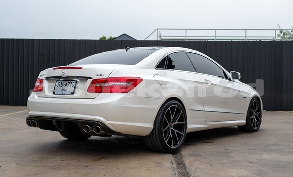 Buy Used Mercedes-Benz E-klasse AMG White Car in Bangkok in Bangkok Buy Used Mercedes-Benz E-klasse AMG White Car in Bangkok in Bangkok