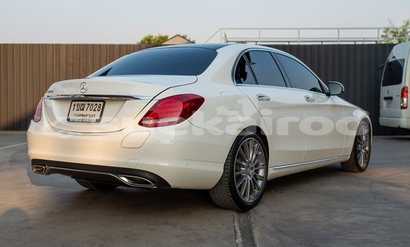 ซื้อ รถมือสอง Mercedes-Benz C-klasse AMG ขาว รถยนต์ ใน %{เมือง} ใน กรุงเทพมหานคร ซื้อ รถมือสอง Mercedes-Benz C-klasse AMG ขาว รถยนต์ ใน %{เมือง} ใน กรุงเทพมหานคร