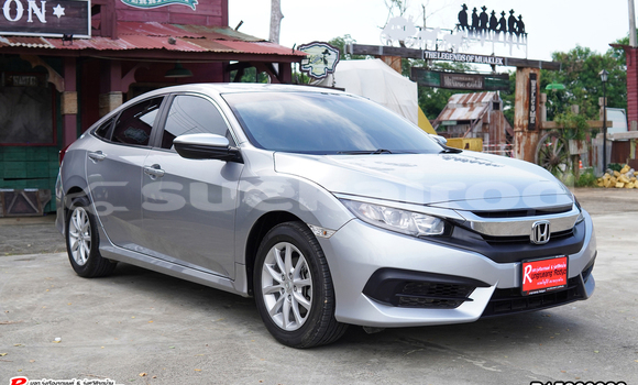 Buy Used Honda Civic Silver Car in Bangkok in Bangkok Buy Used Honda Civic Silver Car in Bangkok in Bangkok