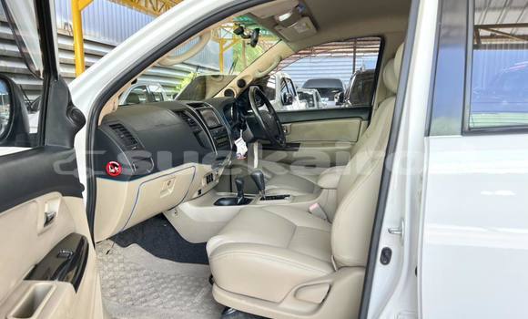 ซื้อ รถมือสอง Toyota Fortuner ขาว รถยนต์ ใน %{เมือง} ใน กรุงเทพมหานคร ซื้อ รถมือสอง Toyota Fortuner ขาว รถยนต์ ใน %{เมือง} ใน กรุงเทพมหานคร