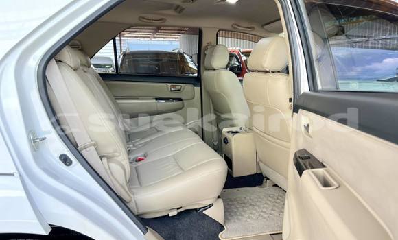 ซื้อ รถมือสอง Toyota Fortuner ขาว รถยนต์ ใน %{เมือง} ใน กรุงเทพมหานคร ซื้อ รถมือสอง Toyota Fortuner ขาว รถยนต์ ใน %{เมือง} ใน กรุงเทพมหานคร