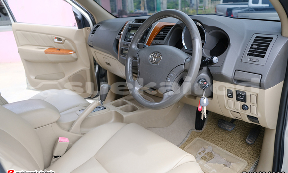 Buy Used Toyota Fortuner Silver Car in Bangkok in Bangkok Buy Used Toyota Fortuner Silver Car in Bangkok in Bangkok