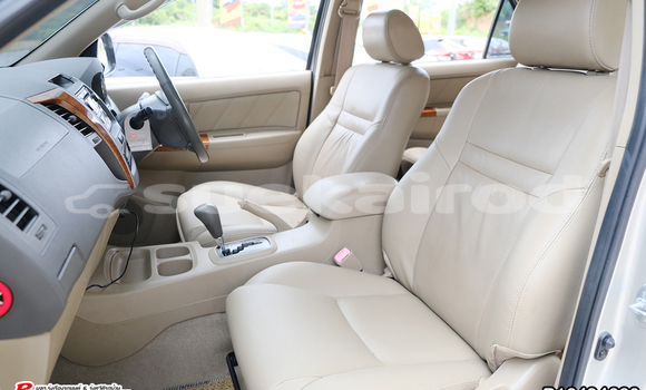 Buy Used Toyota Fortuner Silver Car in Bangkok in Bangkok Buy Used Toyota Fortuner Silver Car in Bangkok in Bangkok