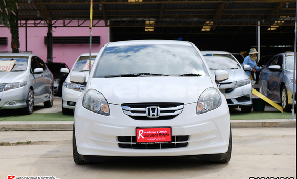 ซื้อ รถมือสอง Honda Brio ขาว รถยนต์ ใน %{เมือง} ใน กรุงเทพมหานคร ซื้อ รถมือสอง Honda Brio ขาว รถยนต์ ใน %{เมือง} ใน กรุงเทพมหานคร