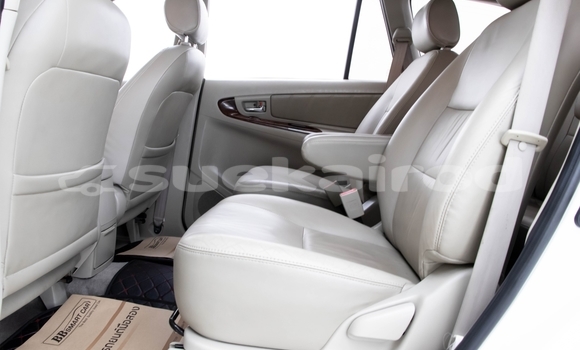 Buy Used Toyota Innova White Car in Bangkok in Bangkok Buy Used Toyota Innova White Car in Bangkok in Bangkok