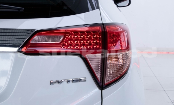 ซื้อ รถมือสอง Honda HR-V ขาว รถยนต์ ใน %{เมือง} ใน กรุงเทพมหานคร ซื้อ รถมือสอง Honda HR-V ขาว รถยนต์ ใน %{เมือง} ใน กรุงเทพมหานคร