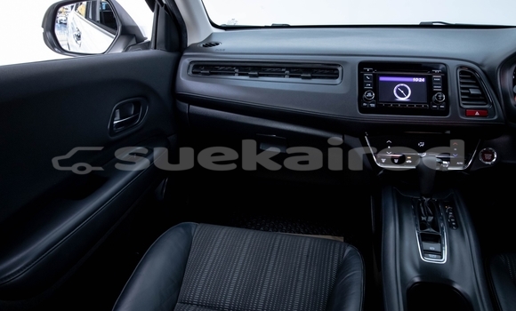 ซื้อ รถมือสอง Honda HR-V ขาว รถยนต์ ใน %{เมือง} ใน กรุงเทพมหานคร ซื้อ รถมือสอง Honda HR-V ขาว รถยนต์ ใน %{เมือง} ใน กรุงเทพมหานคร