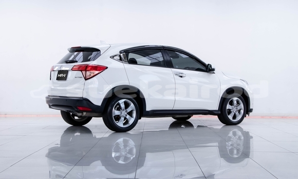 ซื้อ รถมือสอง Honda HR-V ขาว รถยนต์ ใน %{เมือง} ใน กรุงเทพมหานคร ซื้อ รถมือสอง Honda HR-V ขาว รถยนต์ ใน %{เมือง} ใน กรุงเทพมหานคร