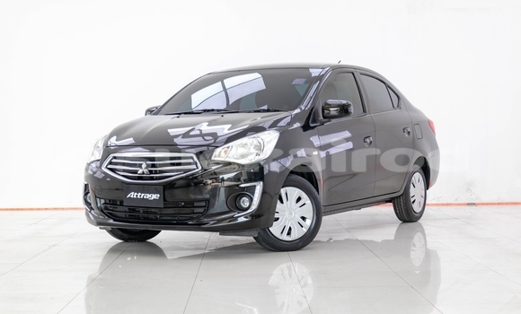 ซื้อ รถมือสอง Mitsubishi Attrage สีดำ รถยนต์ ใน %{เมือง} ใน กรุงเทพมหานคร