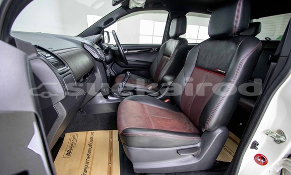 ซื้อ รถมือสอง Isuzu D-Max ขาว รถยนต์ ใน %{เมือง} ใน กรุงเทพมหานคร ซื้อ รถมือสอง Isuzu D-Max ขาว รถยนต์ ใน %{เมือง} ใน กรุงเทพมหานคร