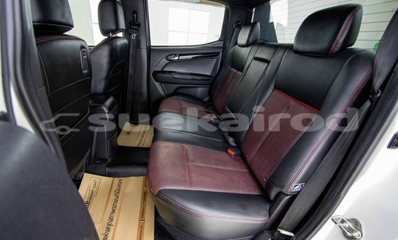 ซื้อ รถมือสอง Isuzu D-Max ขาว รถยนต์ ใน %{เมือง} ใน กรุงเทพมหานคร ซื้อ รถมือสอง Isuzu D-Max ขาว รถยนต์ ใน %{เมือง} ใน กรุงเทพมหานคร