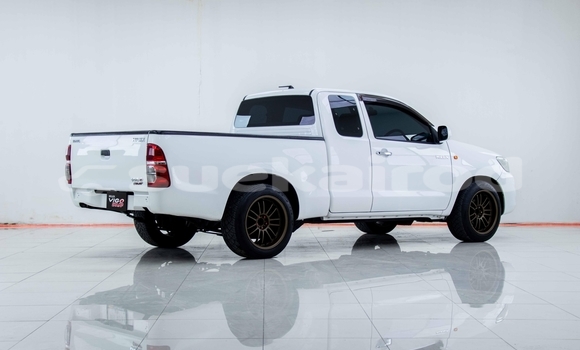 Buy Used Toyota Vigo White Car in Bangkok in Bangkok Buy Used Toyota Vigo White Car in Bangkok in Bangkok